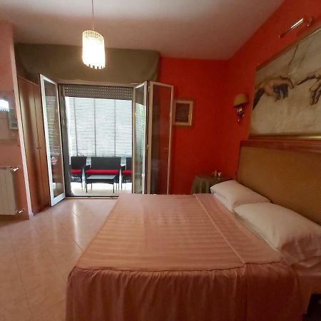 Suites Oliveri Viale Marconi Roma Exterior foto