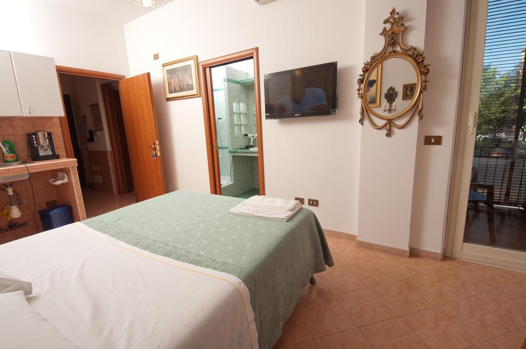 Suites Oliveri Viale Marconi Roma Exterior foto