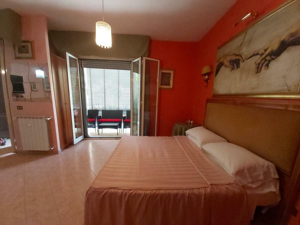 Suites Oliveri Viale Marconi Roma Exterior foto